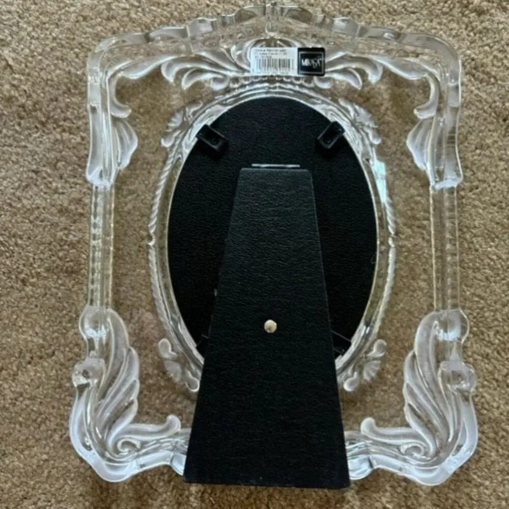 Mikasa 5x7 Oval Crystal Wedding Frame In Original Box